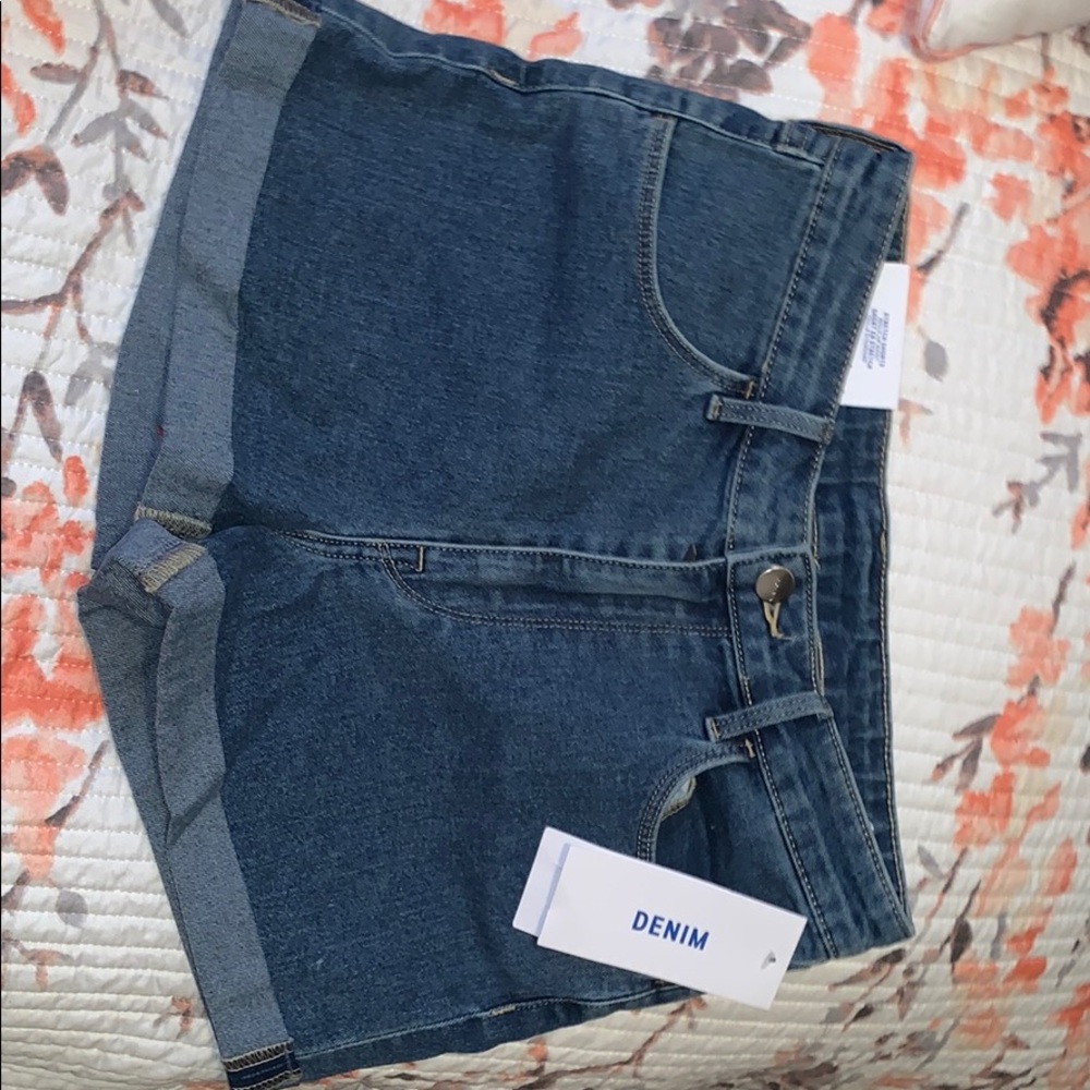 H&M denim shorts